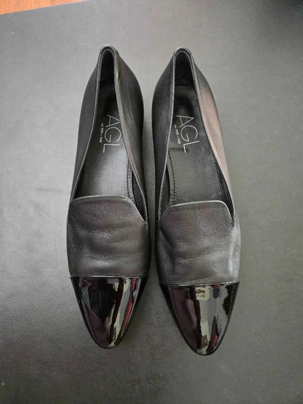 AGL Black Leather Flats with Patent Capped Toe NM, size 11 - Picture 1 of 4